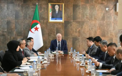 RÉHABILITATION DU COMPLEXE D’EL-HADJAR : M.BACHIR EXAMINE LE DÉVELOPPEMENT DU PROJET AVEC LA DÉLÉGATION D’UN GROUPE CHINOIS