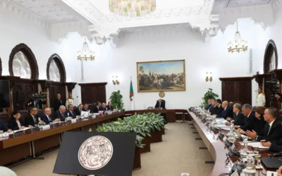 LE CONSEIL DES MINISTRES A ADOPTÉ LE PROJET DE LOI DE FINANCES 2027 : LE PRÉSIDENT DE LA RÉPUBLIQUE ORDONNE D’INTÉGRER LES AUGMENTATIONS DES SALAIRES